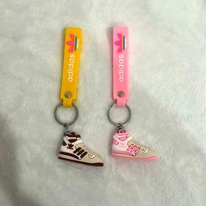 Cute keychains no marks